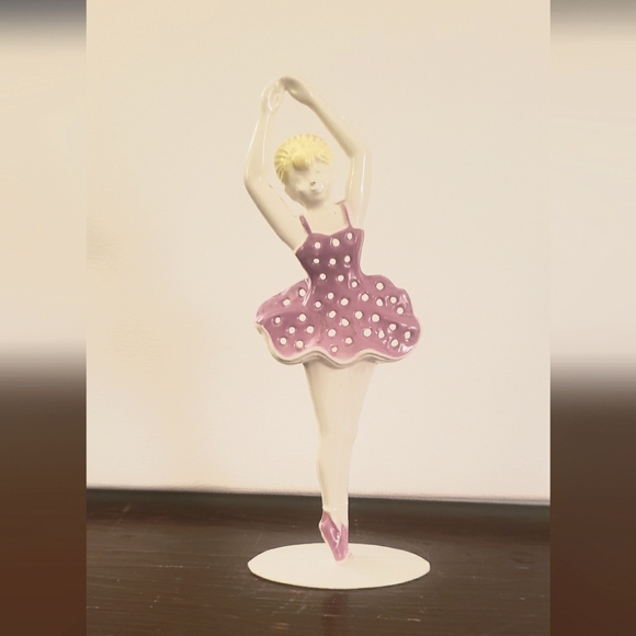 Torino Other - Vintage Torino Ballerina Dancer Earring Tree / Painted Metal